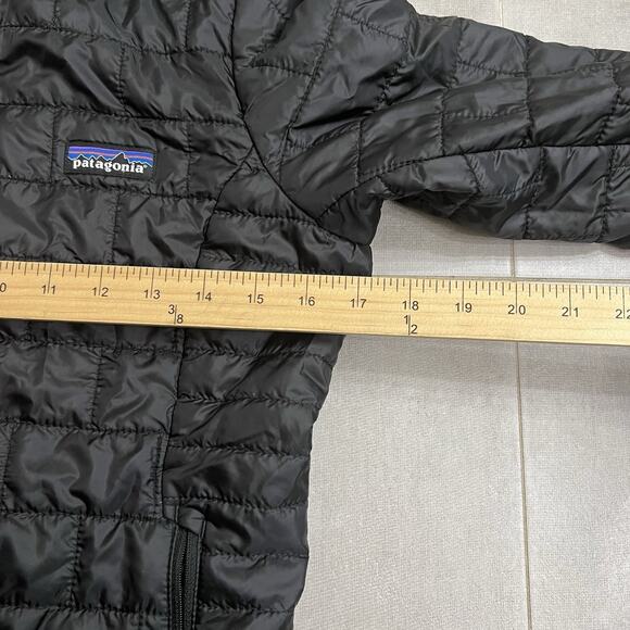 Patagonia Jacket Women’s XS Black Full Zip Puffer Hooded Outdoor Hiking - Picture 7 of 8